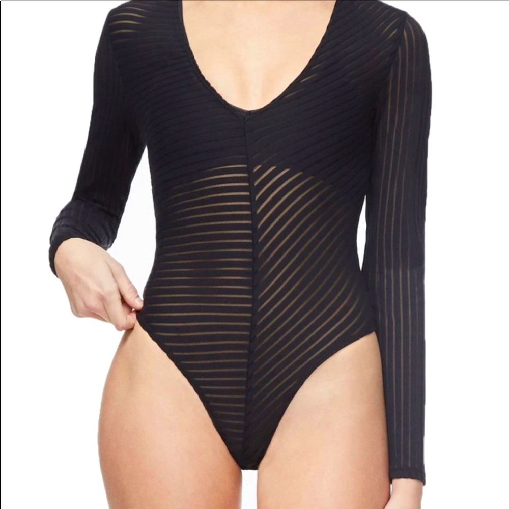 NWOT never worn Good American bodysuit, size 0.